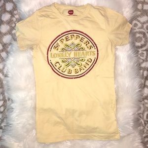 The Beatles - Sgt. Peppers Lonely Hearts T-shirt